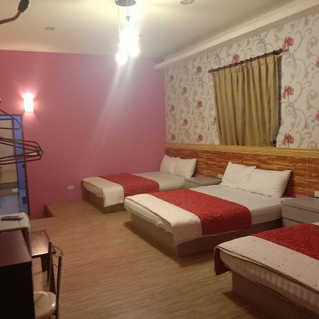 Blue Sand Homestay Xiaoliuqiu Esterno foto
