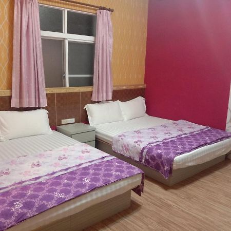 Blue Sand Homestay Xiaoliuqiu Esterno foto