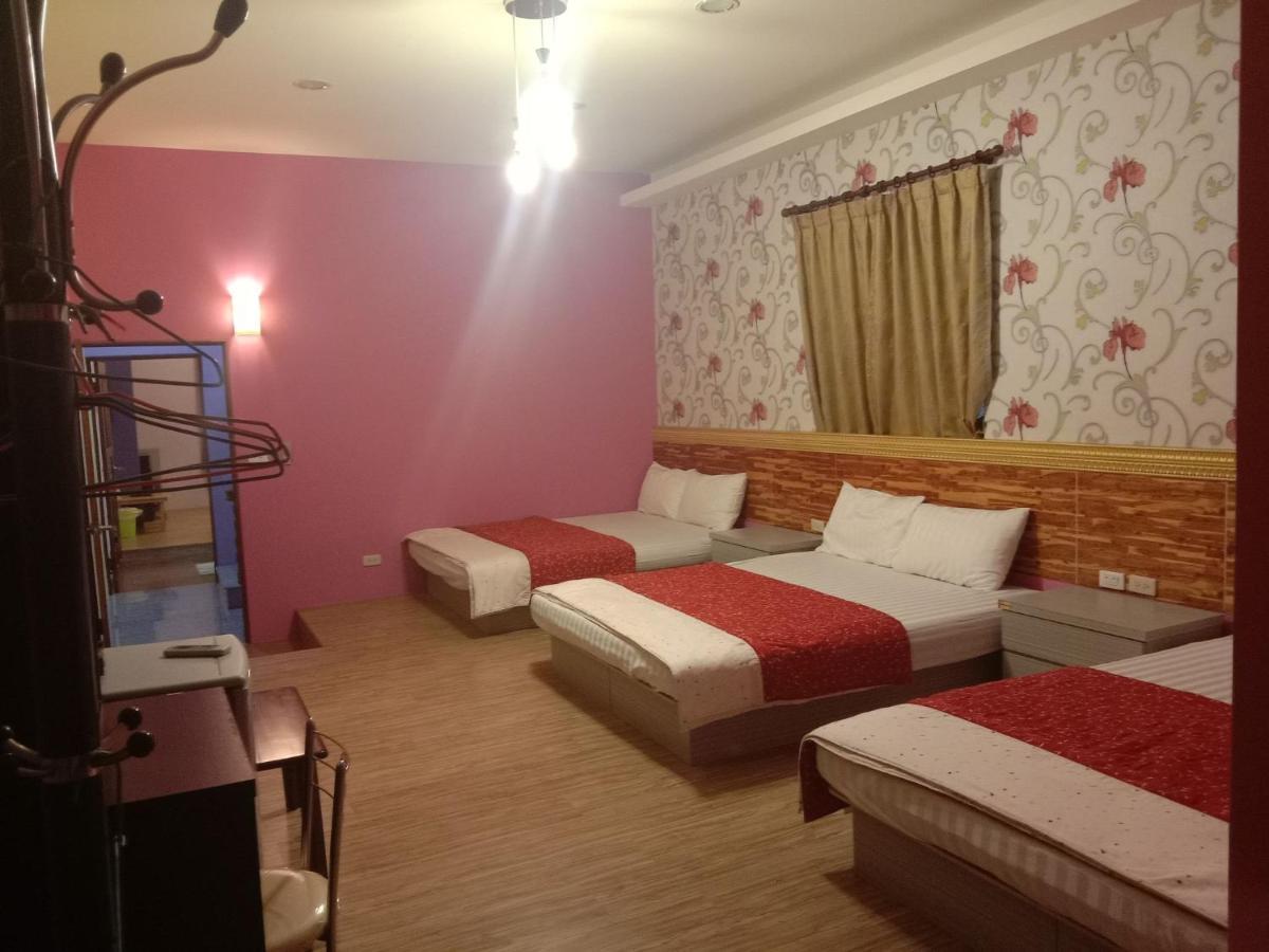 Blue Sand Homestay Xiaoliuqiu Esterno foto