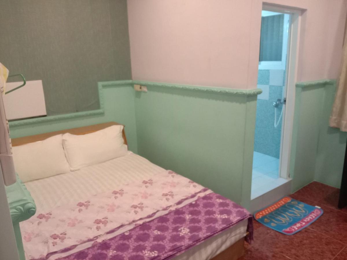 Blue Sand Homestay Xiaoliuqiu Esterno foto