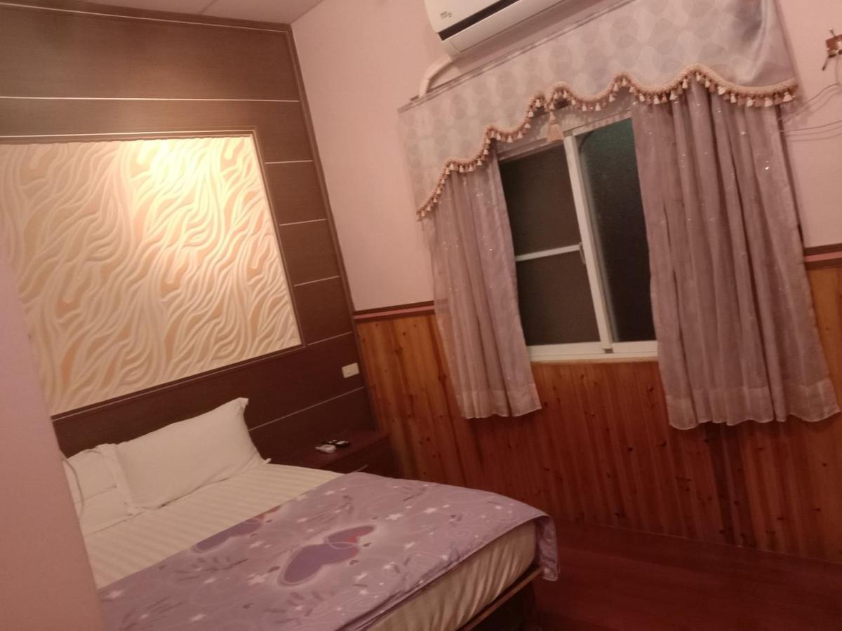 Blue Sand Homestay Xiaoliuqiu Esterno foto