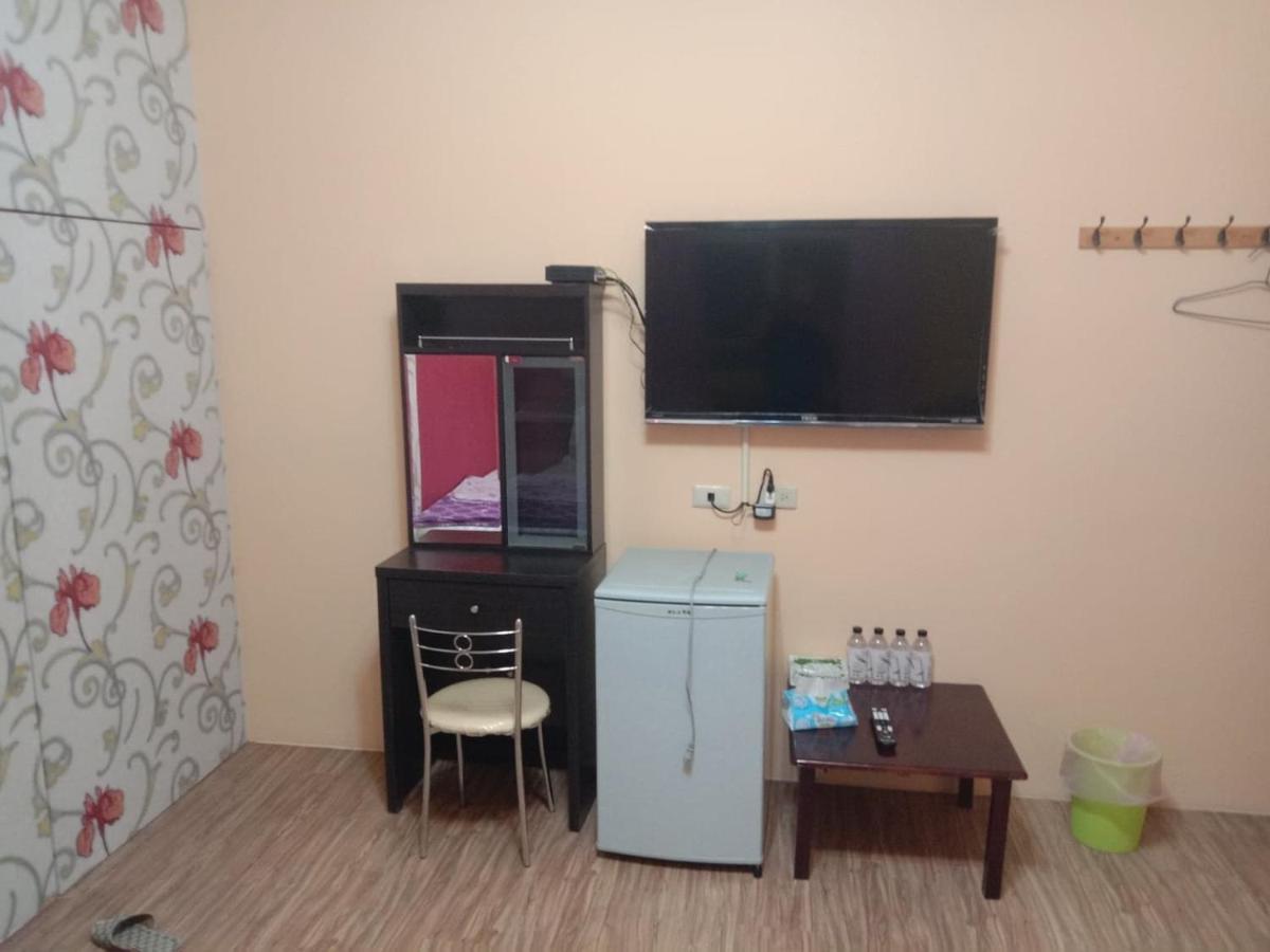 Blue Sand Homestay Xiaoliuqiu Esterno foto