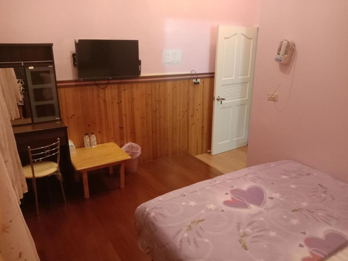 Blue Sand Homestay Xiaoliuqiu Esterno foto